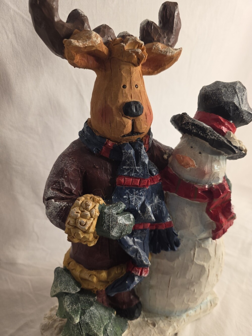 Boyds Bears & Friends collectible resin figurine titled "Frosty with Munchin'...